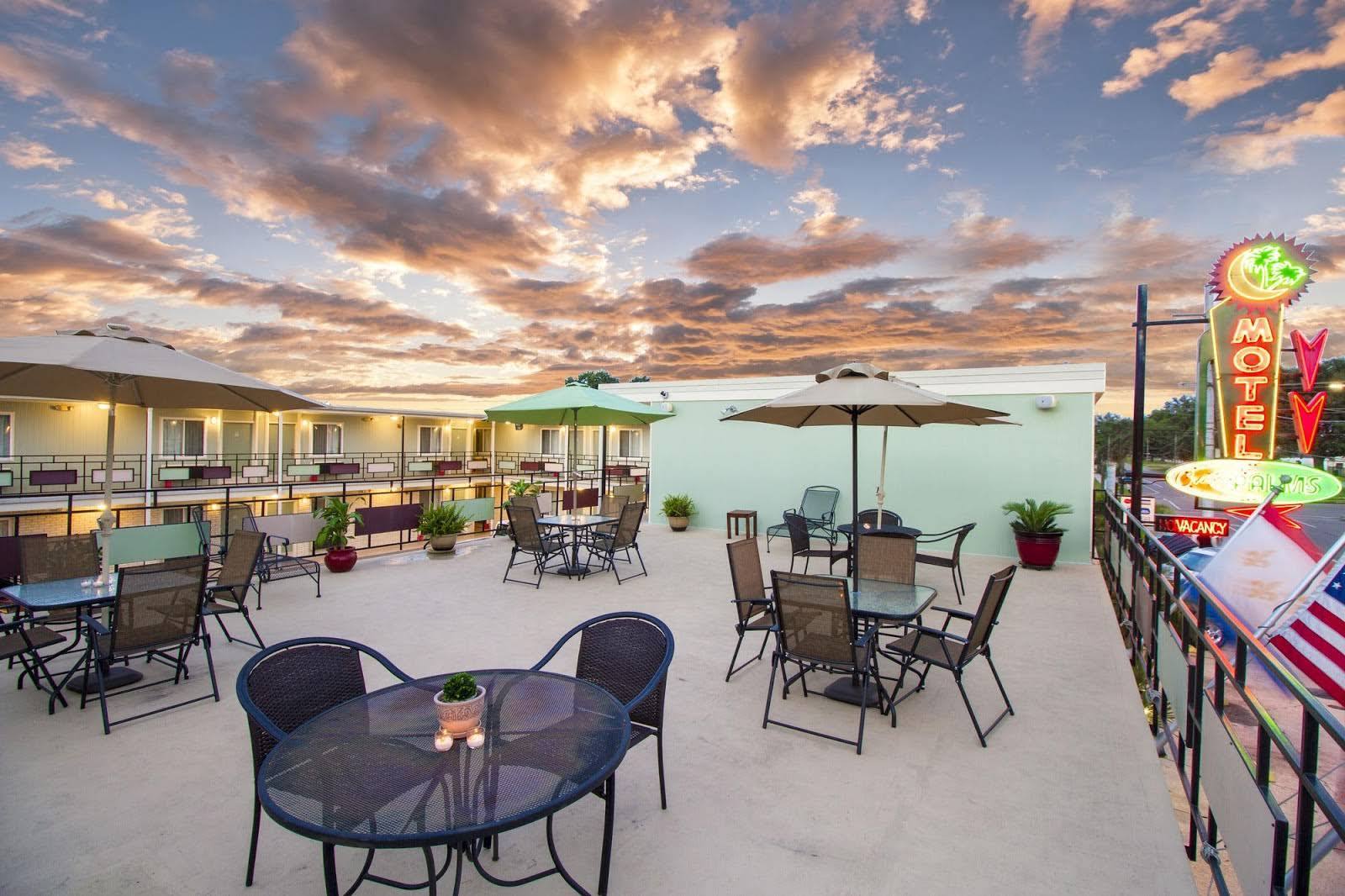Crescent Palms Motel Новый Орлеан Экстерьер фото